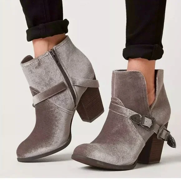 Not Rated Jibu Velvet Ankle Boot Ultra High Heels Size 9M - Picture 9 of 9